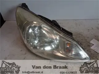 Hyundai i10 2008-2011 Koplamp rechts