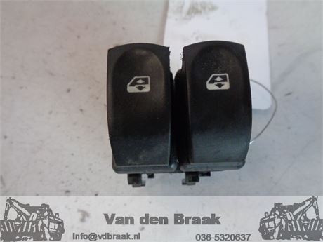 Renault Twingo 2007-2014 Electrische raamschakelaar links voor