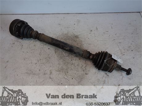 Audi A6 Avant 1.8T 20V 1998-2001 Aandrijfas links