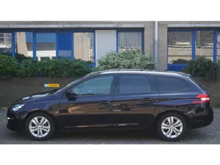 Peugeot 308 SW 1.6 HDI Blue Lease Executive