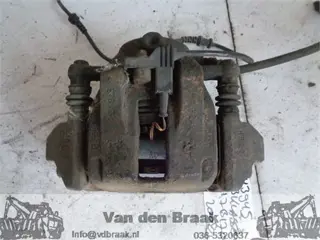 Mercedes Benz B-Klasse 2005.2011 Remklauw rechtsvoor