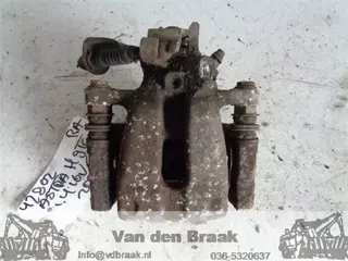 Opel Astra 2004-2010 Remklauw rechts achter