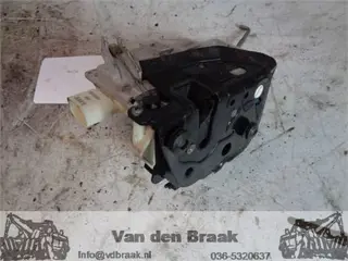 Audi A3 Sportback 2004-2008 Deurslot rechtsvoor