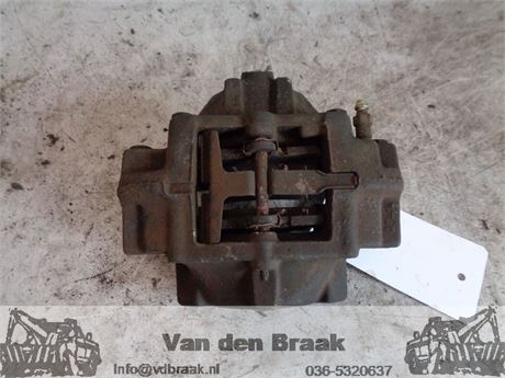 Mercedes Benz CLK 2.0 16V 1997-2003 Remklauw rechtsachter