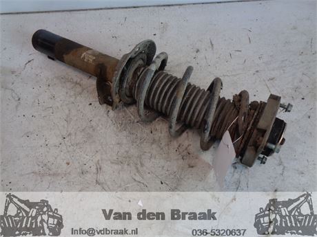 Audi A3 2.0 FSi 2003-2008 Veerpoot voorzijde