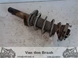 Audi A3 2.0 FSi 2003-2008 Veerpoot voorzijde