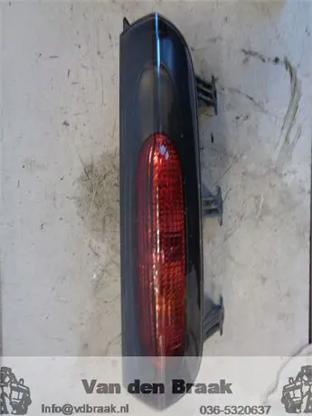 Renault Trafic 2001-2007 Achterlicht rechts