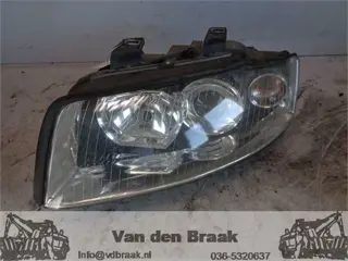 Audi A4 2001-2005 Koplamp links