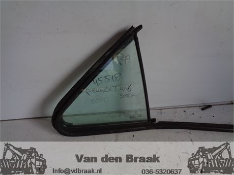 Peugeot 406 Sedan 1995-2004 Scheerraam rechts achter