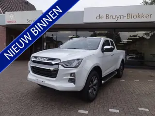 Isuzu D-max 1.9 Double Cab verlengd 5-persoons V-Cross Automaat BPM-vrij / 20 december 2024 / meest 