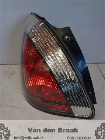 Kia Rio 5 drs Hatchback 2005-2011 Achterlicht links