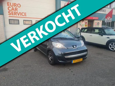 Peugeot 107 1.0-12V XS