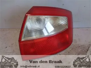 Audi A4 Sedan 2001-2005 Achterlicht rechts