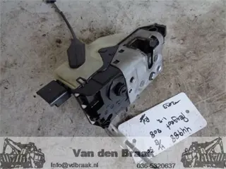 Peugeot 208 5 deurs 2012-2019 Deurslot rechtsvoor