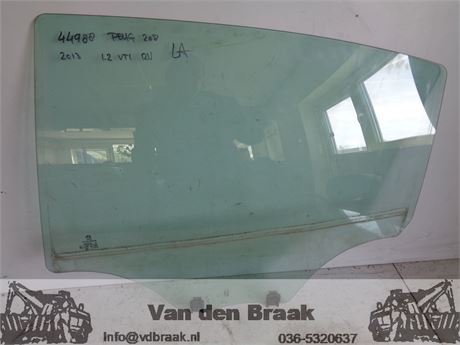 Peugeot 208 5 deurs 2012-2019 Portierruit links achterzijde