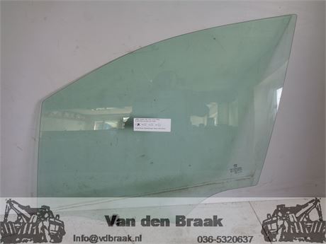 Peugeot 208 5 deurs 2012-2019 Portierruit links voorzijde