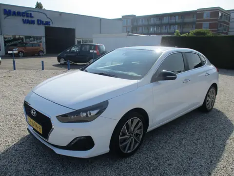 Hyundai I30 Fastback 1.4 T-GDI Premium
