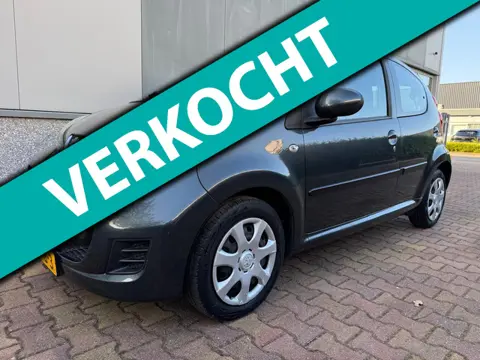 Peugeot 107 1.0-12V XS ( ARICO + KM NAP )