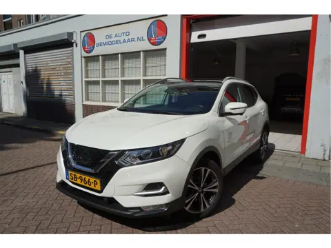 Nissan QASHQAI 1.2 N-Connecta NL AUTO | NAP | Panoramadak | 360 camera | Lane Departure | Premium Pe
