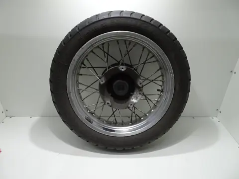 ACHTER VELG Triumph Tiger 900 1999 - 2000