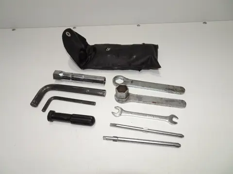 GEREEDSCHAPSET Suzuki VS 1400 Intruder 1987 - 2005