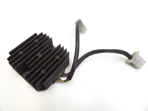 SPANNINGSREGELAAR Honda CM 400 T 1980 - 1984