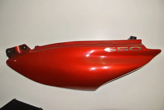 RECHTER ACHTERKANT Suzuki XF 650 Freewind 1997 - 1999
