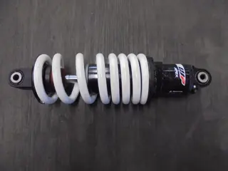 ACHTER SCHOKBREKER Husqvarna Svartpilen 125 2022 - 2023