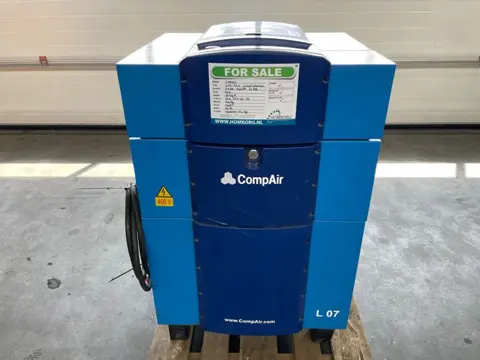 Compair L07 - 7,5A Schroefcompressor 750L/min als nieuw!