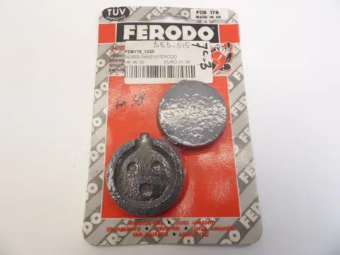 REMBLOKKEN VOOR Suzuki GS 550 1977 - 1978 / 1979 - 1980