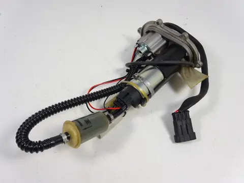 BRANDSTOFPOMP Ducati monster 796 2011 - 2014