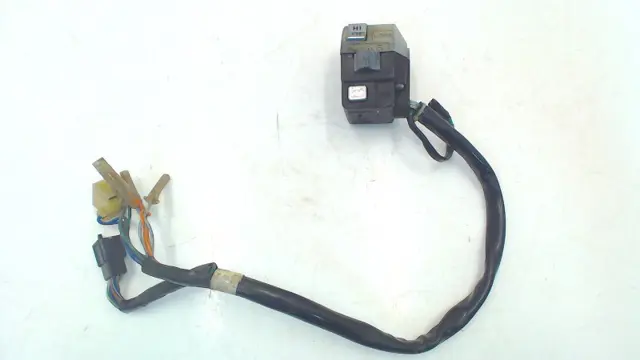 STUURSCHAKELAAR LINKS Honda VF 700 750 C Magna 1983 - 1985