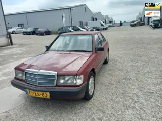 Mercedes-Benz 190-serie 1.8 E Basic