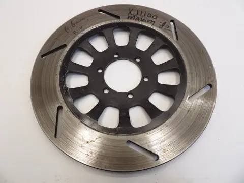 RECHTER REMSCHIJF VOOR Yamaha XJ 1100 Maxim 1982 - 1982