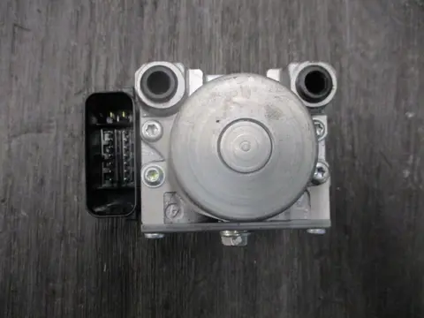 ABS POMP Kawasaki Z 900 2017 - 2019