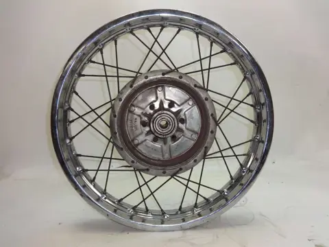 ACHTER VELG Suzuki GS 550 1977 - 1978