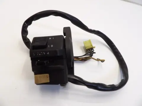 STUURSCHAKELAAR LINKS Suzuki GSX F 750 1988 - 1997