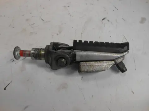 VOETSTEUN RECHTS Kawasaki Z 750 2007 - 2010 / 2011 - 2012