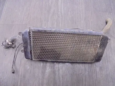 RADIATEUR Suzuki VZ 800 marauder 1997 - 2004