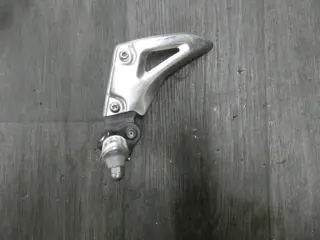 LINKER SCHETSPLAAT Triumph Speed Triple 1050 2011 - 2012