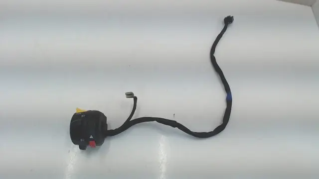 STUURSCHAKELAAR LINKS Suzuki GSX R 1300 Hayabusa 2008 - 2009