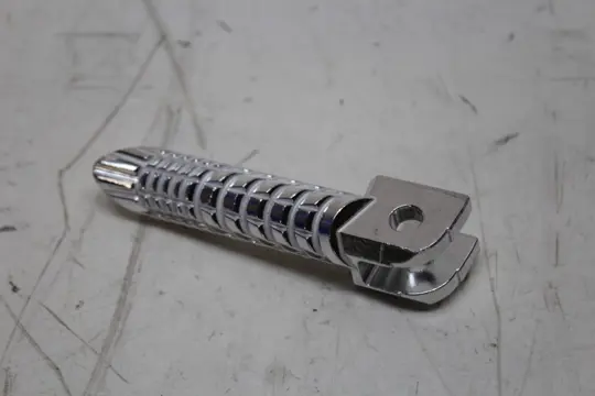 VOETSTEUN LINKS Suzuki GSX R 750 2008 - 2010 / 2011 - 2012