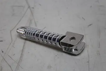 VOETSTEUN LINKS Suzuki GSX R 750 2008 - 2010 / 2011 - 2012
