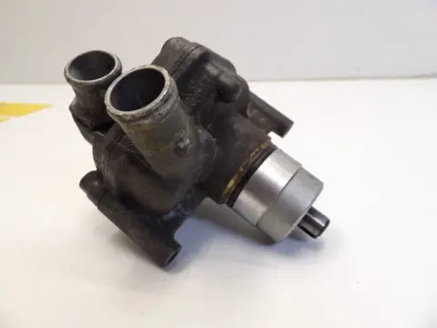 WATERPOMP Honda VF 1100 C Magna 1983 - 1995