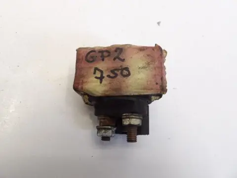 STARTMOTORRELAIS Kawasaki GPZ 750 1984 - 1988