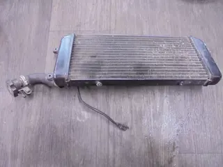 RADIATEUR Suzuki VZ 800 marauder 1997 - 2004