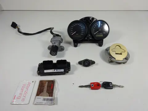 SLOTENSET Ducati Monster 695 2006 - 2008