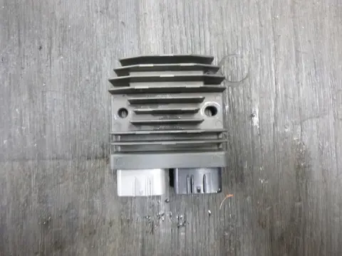 SPANNINGSREGELAAR Honda NC 700 D 2012 - 2015