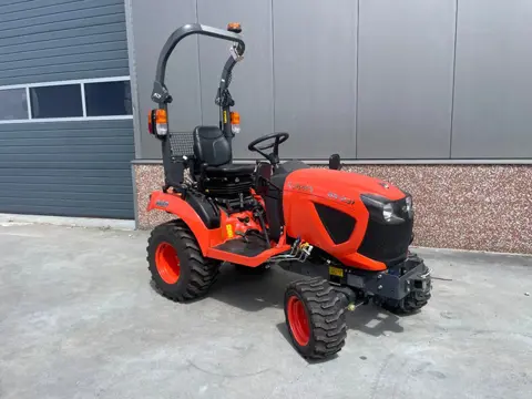 Kubota BX-231 compact mini tractor Demo