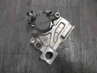 ACHTER REMKLAUW Suzuki GSR 750 2011 - 2016